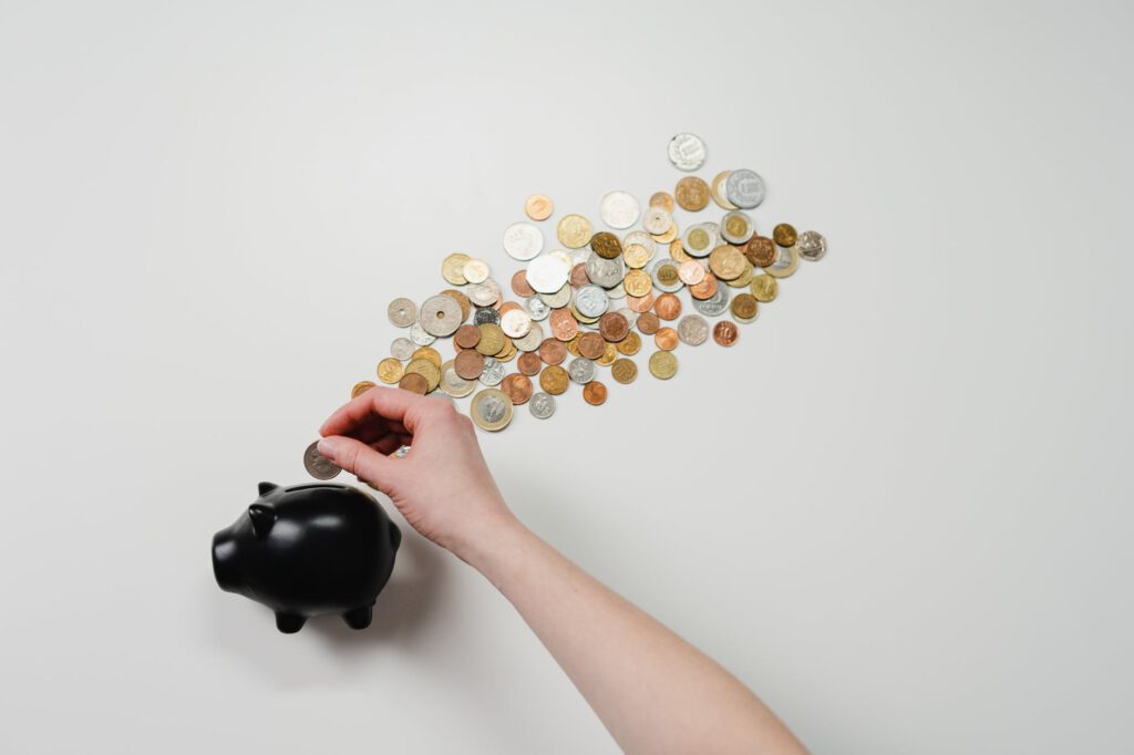 Kosten beim Wertpapierkauf, Sparschwein und Geld